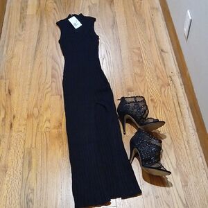 Elegant Black Sleeveless Dress Forever 21